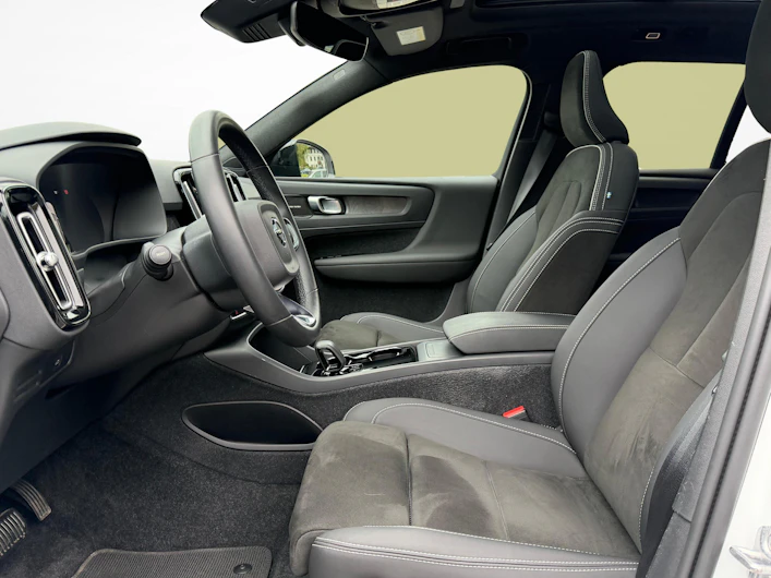 image du véhicule VOLVO XC40