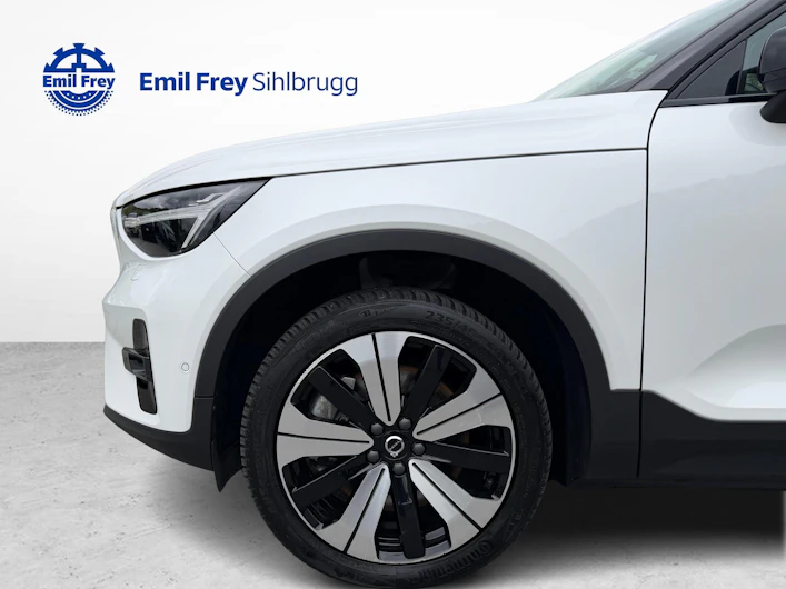 image du véhicule VOLVO XC40