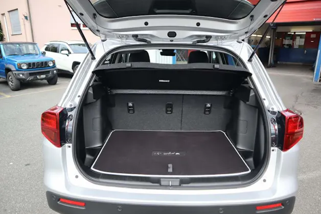 Suzuki Vitara 1.4 T Sakura Hybrid 4x4