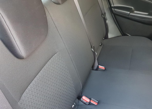 Vehicle image 17 Vehicle image 17