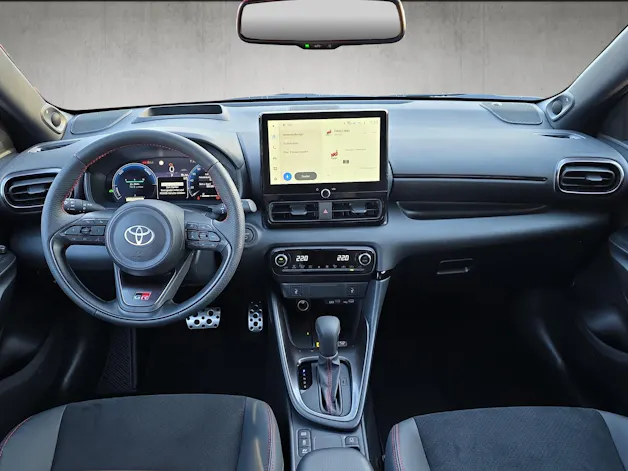 Toyota Yaris 1.5 VVT-i HSD GR Sport