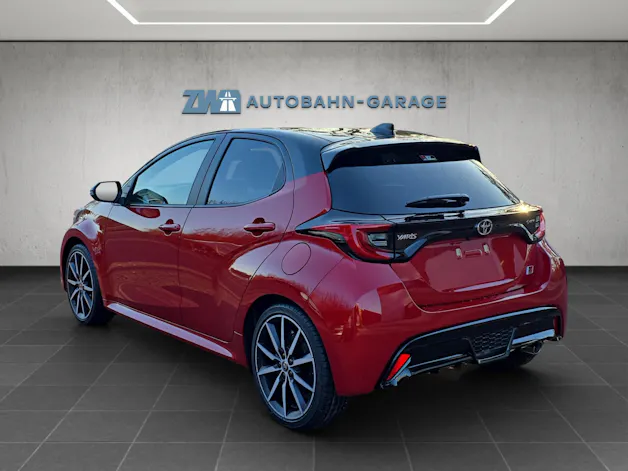 Toyota Yaris 1.5 VVT-i HSD GR Sport