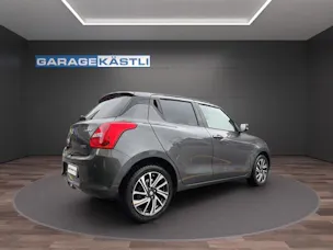 Suzuki Swift 1.2 Sakura Top Hybrid