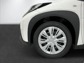 Fahrzeugbild TOYOTA Aygo X 1.5 VVT-i HSD Comfort