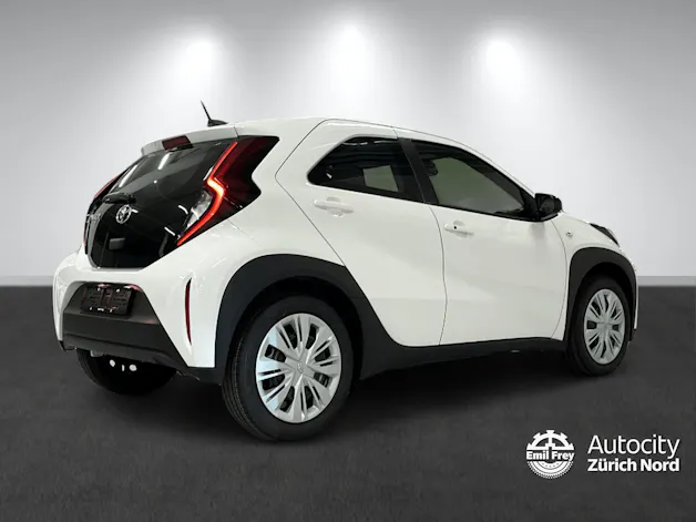 Toyota Aygo X 1.5 VVT-i HSD Comfort