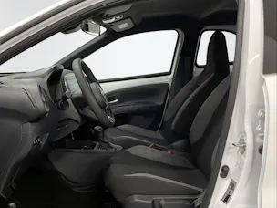 Toyota Aygo X 1.5 VVT-i HSD Comfort