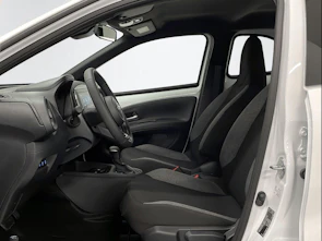 Fahrzeugbild TOYOTA Aygo X 1.5 VVT-i HSD Comfort
