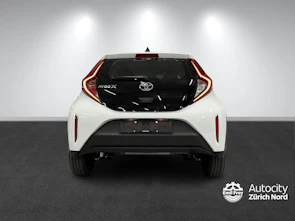 Fahrzeugbild TOYOTA Aygo X 1.5 VVT-i HSD Comfort
