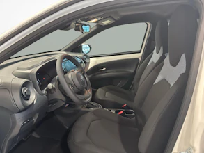 https://vehicle.imgix.net/4203660/c44e84ff-c141-4114-995d-aa17e881f070.jpg