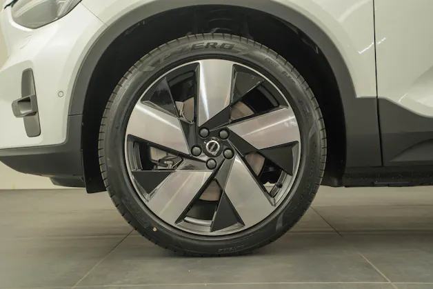 Volvo EX40 Twin Performance Ultra AWD