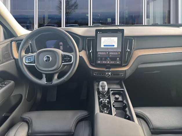 Volvo XC60 2.0 T8 TE Plus Dark eAWD