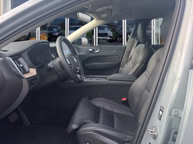 Volvo XC60 2.0 T8 TE Plus Dark eAWD