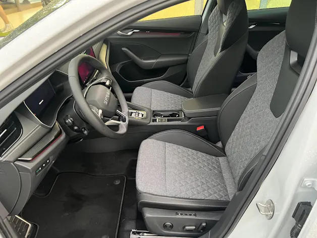 Škoda Octavia Combi 2.0 TSI DSG Dynamic 4x4