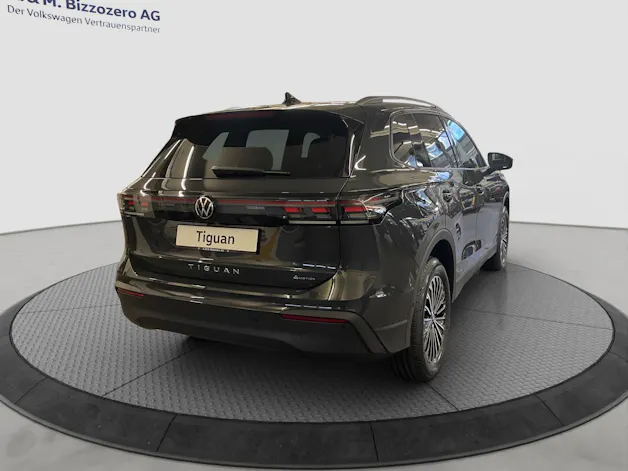 VW Tiguan 2.0 TSI DSG Life 4Motion