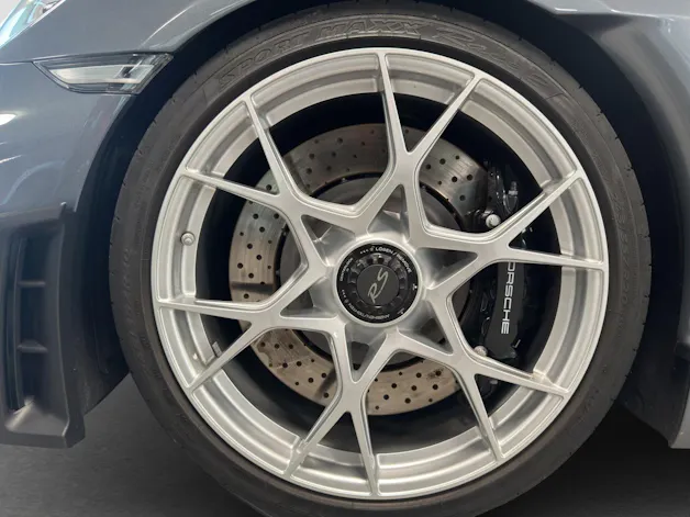 Porsche 718 Boxster Spyder RS PDK