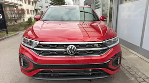 VW T-Roc R-LINE 4MOTION *** PANORAMAGLASDACH & ANHÄNGEKUPPLUNG ***