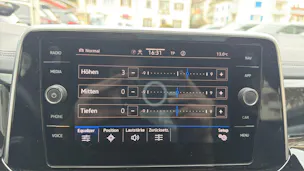 VW T-Roc R-LINE 4MOTION *** PANORAMAGLASDACH & ANHÄNGEKUPPLUNG ***
