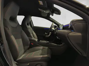 Mercedes-Benz A 220 4Matic 8G-DCT