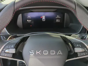 Škoda Octavia Combi 2.0 TSI DSG RS