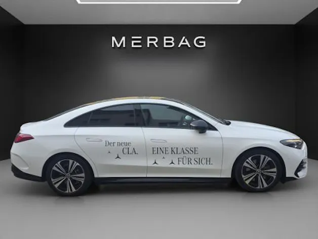 Mercedes-Benz CLA 220 8G-DCT 4Matic