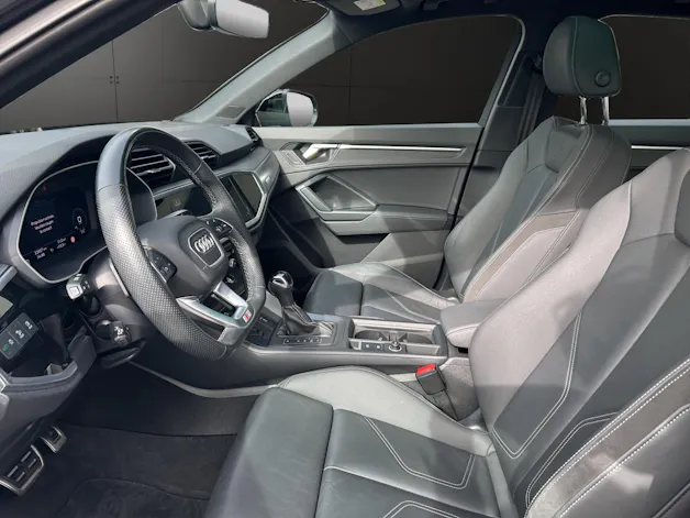 Audi Q3 40 TDI S line Attraction quattro S-tronic