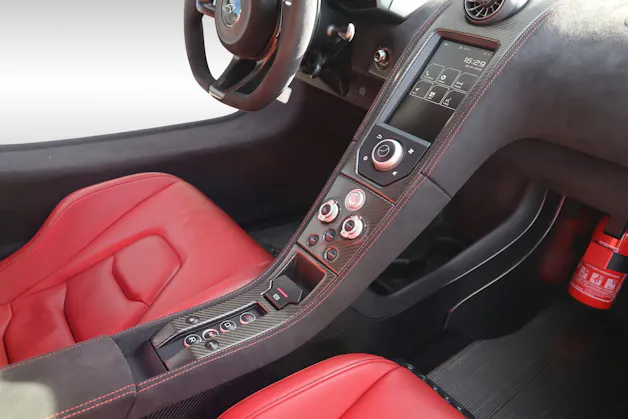 McLaren 675LT Coupé 3.8 V8 SSG