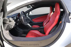 McLaren 675LT Coupé 3.8 V8 SSG