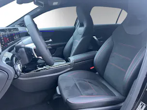 Mercedes-Benz A 220 4Matic 8G-DCT