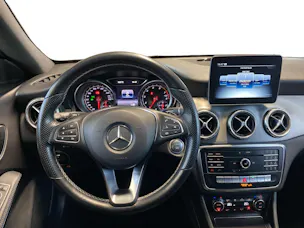 Mercedes-Benz CLA 200 Night Star Shooting Brake