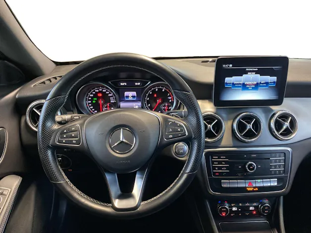 Mercedes-Benz CLA 200 Night Star Shooting Brake
