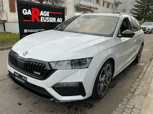 Škoda Octavia Combi RS 4x4 *** TOPAUSSTATTUNG ***