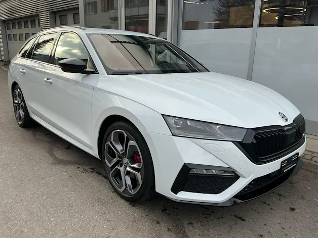 Škoda Octavia Combi RS 4x4 *** TOPAUSSTATTUNG ***