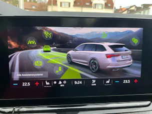Škoda Octavia Combi RS 4x4 *** TOPAUSSTATTUNG ***