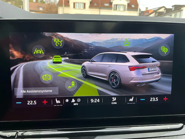 Škoda Octavia Combi RS 4x4 *** TOPAUSSTATTUNG ***