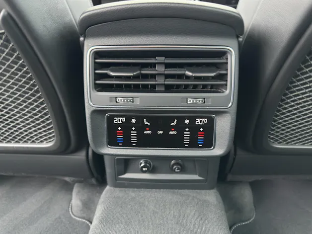 Audi Q8 50 TDI quattro tiptronic