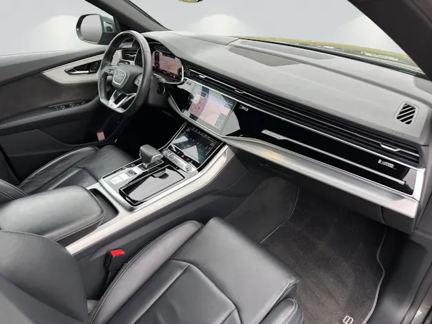 Audi Q8 50 TDI quattro tiptronic