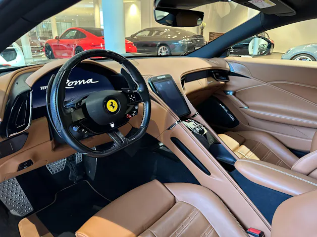 Ferrari Roma 3.9 V8 T