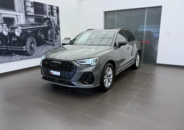 Audi Q3 45 TFSI S line quattro S-tronic