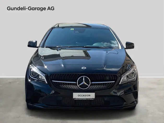 Mercedes-Benz CLA 200 Night Star