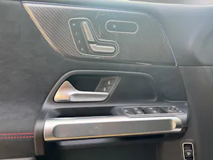 Mercedes-Benz GLB 220 4Matic 8G-Tronic