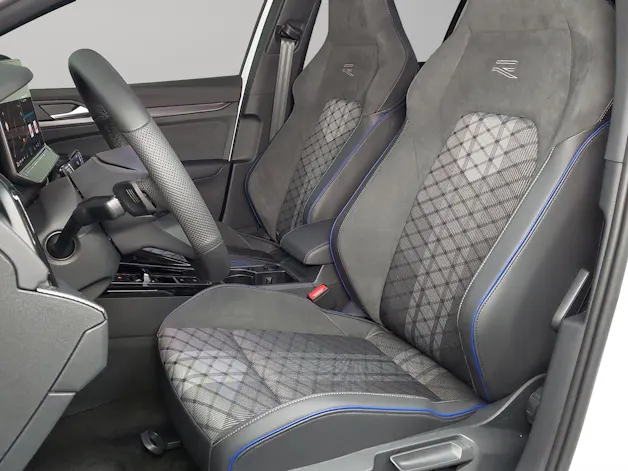 VW Golf 1.5 e TSI mHEV R-Line DSG