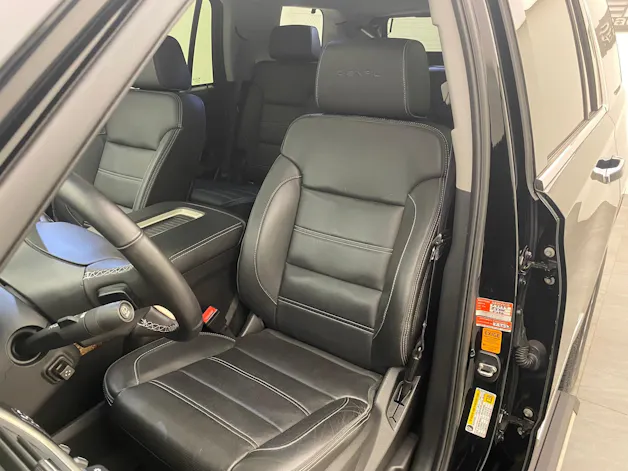 GMC Yukon Denali 6.2