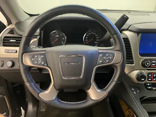 GMC Yukon Denali 6.2
