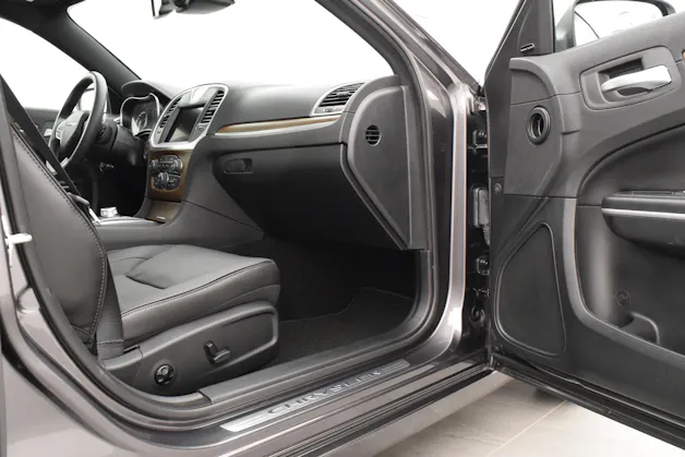 Chrysler 300C 5.7 V8