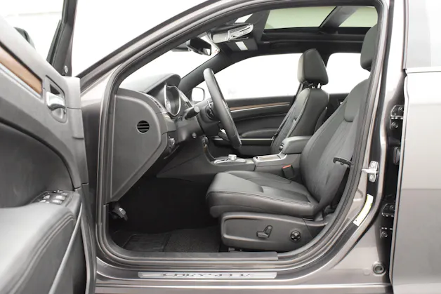 Chrysler 300C 5.7 V8