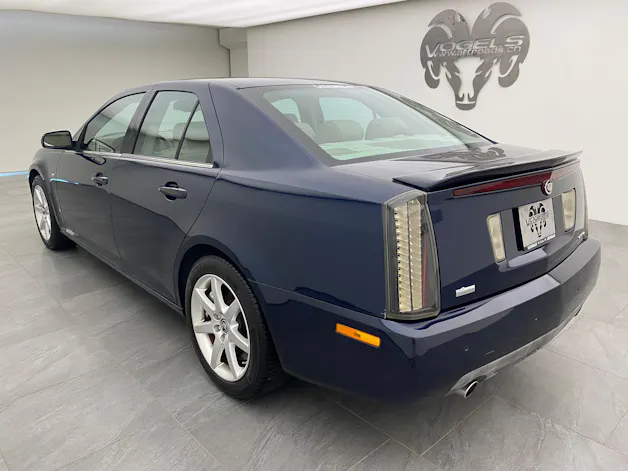 Cadillac STS 4.6 AWD