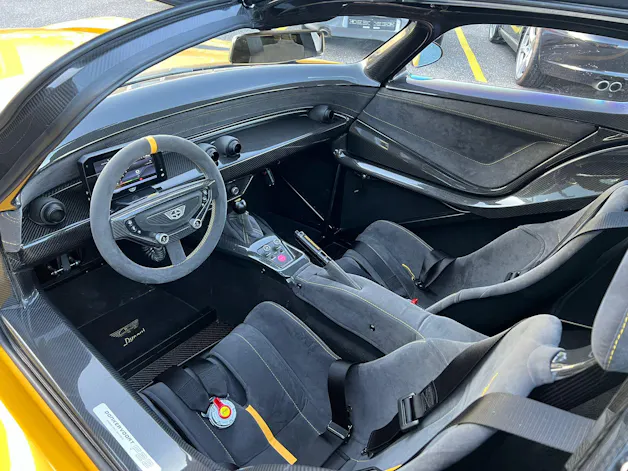 DONKERVOORT F22