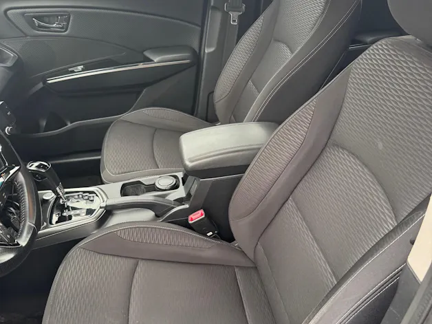 KGM -SsangYong XLV 1.6 eXDi Quartz 2WD Automatic