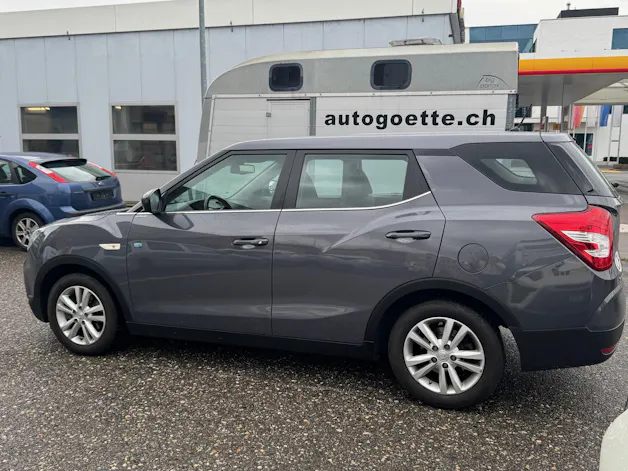 KGM -SsangYong XLV 1.6 eXDi Quartz 2WD Automatic