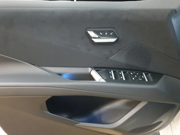BMW iX3 50 xDrive